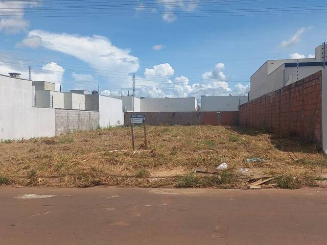 Venda em Setor Residencial Granville I - Rondonópolis